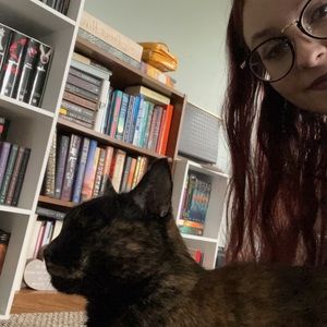 Meet your Posher, Layla